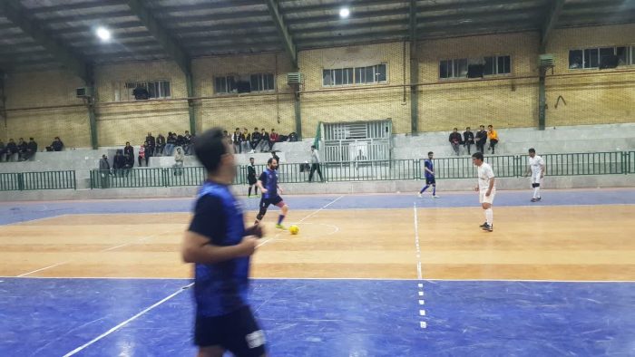 پایان دور چهارم مسابقات فوتسال شهدای کارگر ابرکوه با تداوم صدرنشینی تیم صنف