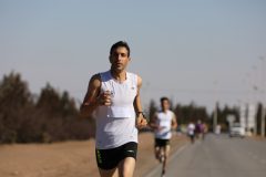 رقابت ۱۴۰ دونده کارگر مجتمع صنعتی چادرملو در دهه فجر