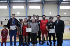 گوش شکسته های کارگر میبدی در روز مبعث پیامبر اسلام با هم رقابت کردند