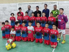 تیم های فوتبال و فوتسال دختران و پسران فرزندان کارگر ابرکوهی تمرینات خود را آغاز کردند