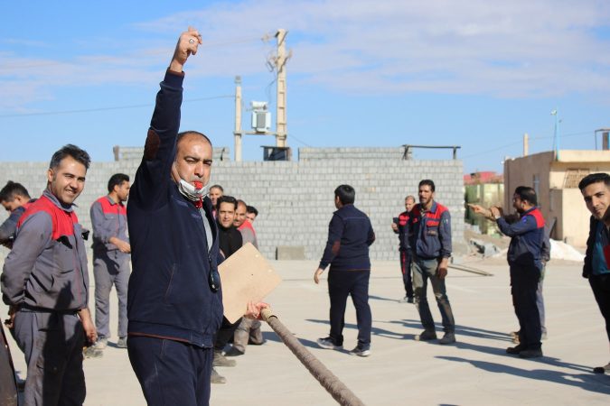 گزارش تصویری از برگزاری المپیاد ورزش کارگری استان در شرکتهای کاشی سیمین و آرین سرام ابرکوه