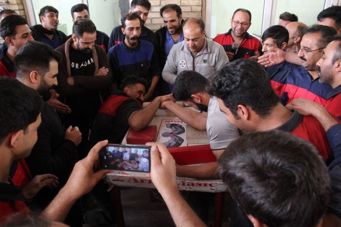 گزارش تصویری از برگزاری المپیاد ورزش کارگری در شرکت های گرانیت آریا و درسا سرام میبد