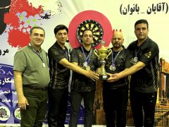 جواهری مهرکیش یزد در مسابقات دارت قهرمانی کارگران کشور خوش درخشید/ مدال طلا و برنز بخش دوبل و مدال برنز بخش انفرادی سهم یزدی ها شد