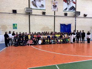 مسابقات اسکیت کراس ویژه فرزندان کارگر در بخش دختران برگزار شد